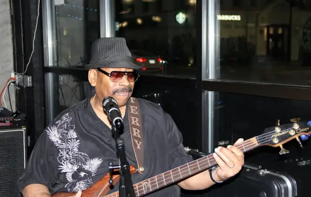 Terry Bowdry performing with The Real Deal